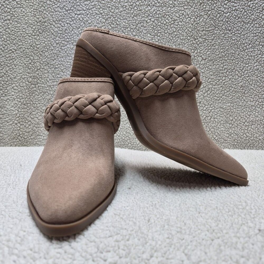Universal Thread Avis Womens Size 10 Slip On Block Heels 3 Inch Sandal Shoes